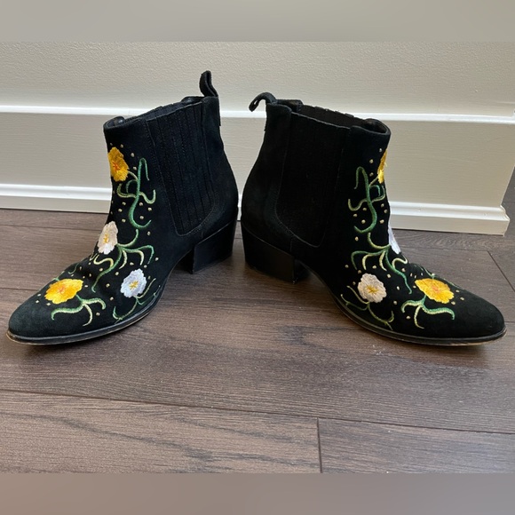 L’Intervalle floral embroidered suede boots - Picture 3 of 8
